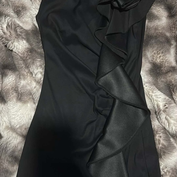 le chateau Black One-Shoulder Ruffle Dress - Picture 4 of 4